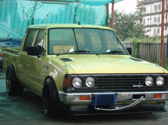 ขาย-แลก ดัทสัน 720 แทพๆ4ประตูหล่อๆแต่งเต็มๆเครื่องเสียงครบมีทะเบียนแท้พร้อมโอน