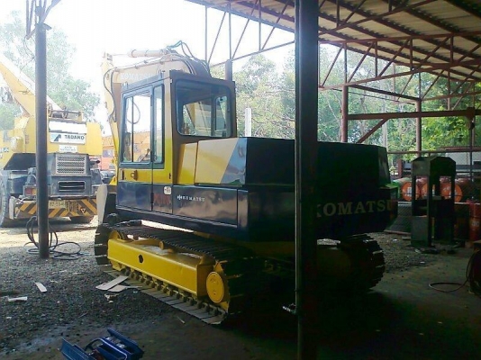 ขายด่วน..รถขุด KOMATSU PC120-3 S/N 21983 รถสวยพร้อมใช้สุดขีด มีลายหัวแย๊ก และหัวแย๊ก NPK อย่างดี แถมฟรีไว้ให้ใช้.