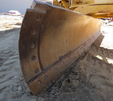 รถเกรด CATERPILLAR  140H รถนอกนำเข้า จากอเมริกาสภาพดีมากครับ ถึงไทยแล้วครับติดต่อ มานะ  085-9049669