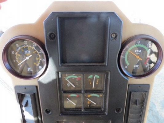 รถเกรด CATERPILLAR  140H รถนอกนำเข้า จากอเมริกาสภาพดีมากครับ ถึงไทยแล้วครับติดต่อ มานะ  085-9049669