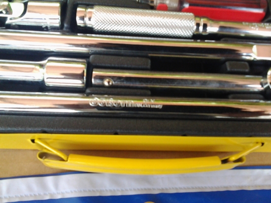 ขายชุดบล็อค4หุน ชลบุรี