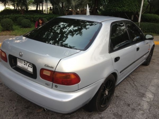 ขาย HONDA CIVIC 4D 1500 CC. AUTO แม็ก CE 28 ขอบ 17