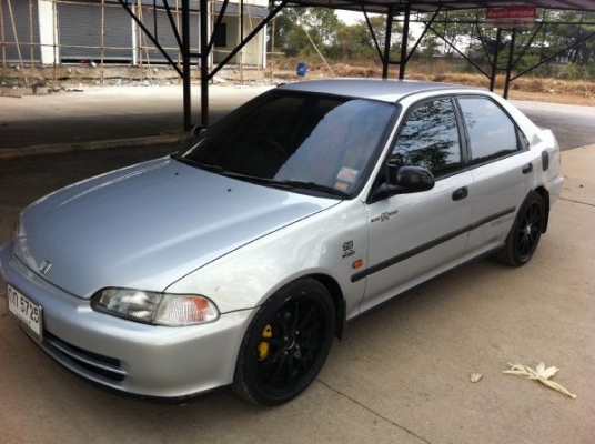 ขาย HONDA CIVIC 4D 1500 CC. AUTO แม็ก CE 28 ขอบ 17