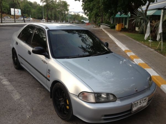 ขาย HONDA CIVIC 4D 1500 CC. AUTO แม็ก CE 28 ขอบ 17