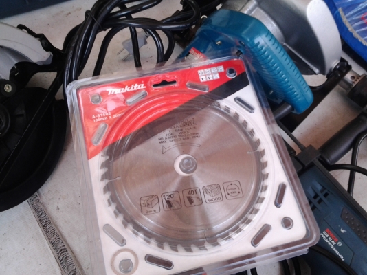 ขายเลื่อยวงเดือนมากีต้าร์7"ชลบุรี ขายเลื่อยวงเดือนมากีต้าร์7"ชลบุรี