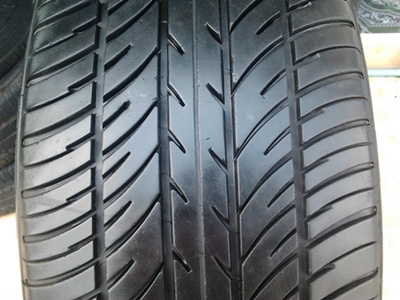 ขายยาง215/60/16 ปี 3911 MICHERLIN VIVACY 1 ชุด   ราคา :  2,600.00  บาท