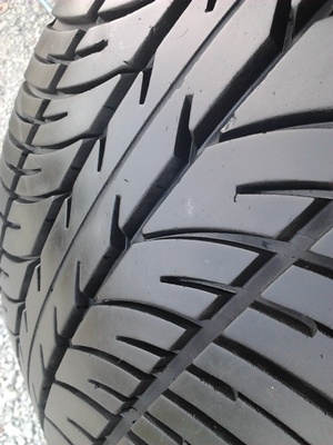 ขายยาง215/60/16 ปี 3911 MICHERLIN VIVACY 1 ชุด   ราคา :  2,600.00  บาท