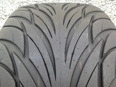 ขายยาง205/45/16 ปี 4109 FEDERAL SUPER 1 ชุด  ราคา :  2,800.00  บาท