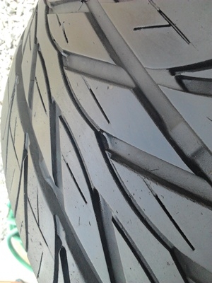 ขายยาง205/45/16 ปี 1711 ULTRA SPORT (ไต้หวัน) 1 ชุด  ราคา :  3,200.00  บาท