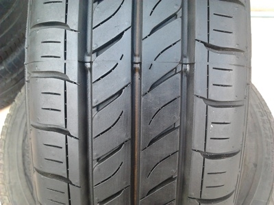 ขายยาง165/65/14 ปี 4512 DUNLOP ENASAVE EC300 1 ชุด  ราคา :  3,200.00  บาท