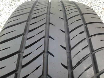 ขายยาง185/65/14 ปี 0911 THUNDERER MACH 1ชุด  ราคา :  2,400.00  บาท