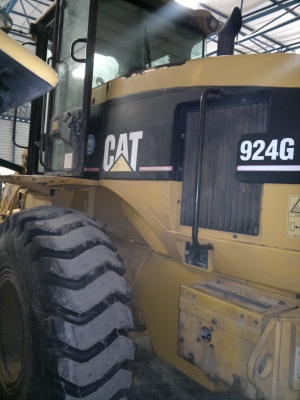 รถตักล้อยาง CAT 924G มาแล้วครับ เชิญมาทดสอบได้แล้ว ราคาถูกมากๆ มานะ 085-9049669