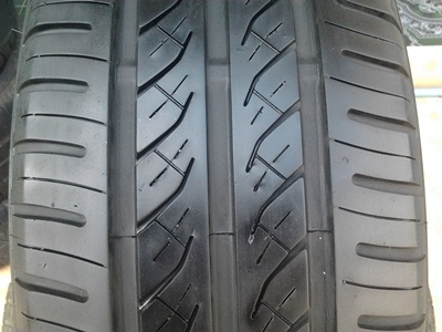 ขายยาง195/60/15 ปี 09 YOKOHAMA A.drive 1 ชุด  ราคา :  2,200.00  บาท