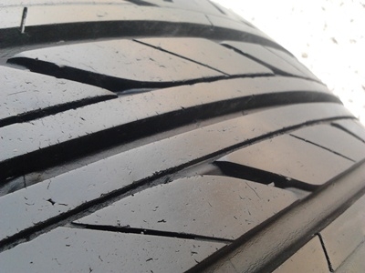 ขายยาง185/60/15 ปี 0411 BRIDGESTONE ECOPIA 100A 1 ชุด   ราคา :  2,600.00  บาท