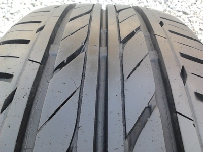 ขายยาง185/60/15 ปี 0411 BRIDGESTONE ECOPIA 100A 1 ชุด   ราคา :  2,600.00  บาท