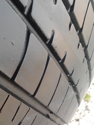 ขายยาง185/60/15 ปี 11 DUNLOP 2030 1 ชุด  ราคา :  2,400.00