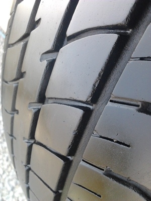 ขายยาง185/60/15 ปี 11 DUNLOP 2030 1 ชุด  ราคา :  2,400.00