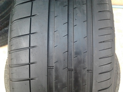 ขายยาง185/55/15 ปี 4010 MICHERLIN Pilot Sport3 1 ชุด  ราคา :  2,200.00  บาท