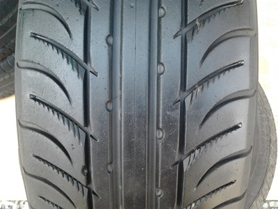 ขายยาง185/55/15 ปี 3009 KUMHO ECSTA 1 ชุด ราคา : 2,000.00 บาท ขายยาง185/55/15 ปี 3009 KUMHO ECSTA 1 ชุด ราคา : 2,000.00 บาท