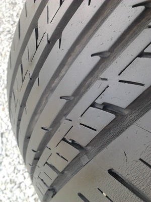 ขายยาง185/55/15 ปี 2009 DEESTONE NAKARA 1 ชุด ราคา : 2,200.00 บาท ขายยาง185/55/15 ปี 2009 DEESTONE NAKARA 1 ชุด ราคา : 2,200.00 บาท