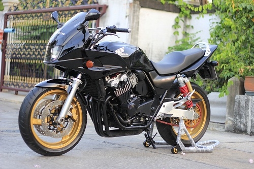 ขาย CB 400 TEC3 ปี2006 ทะเบียน ของแต่งเต็มคัน ขาย CB 400 TEC3 ปี2006 ทะเบียน ของแต่งเต็มคัน