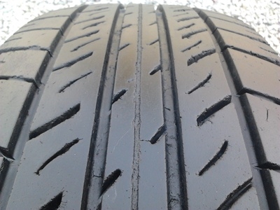 ขายยาง205/70/15 ปี 1211 MICHELIN 1 ชุด  ราคา :  5,000.00  บาท