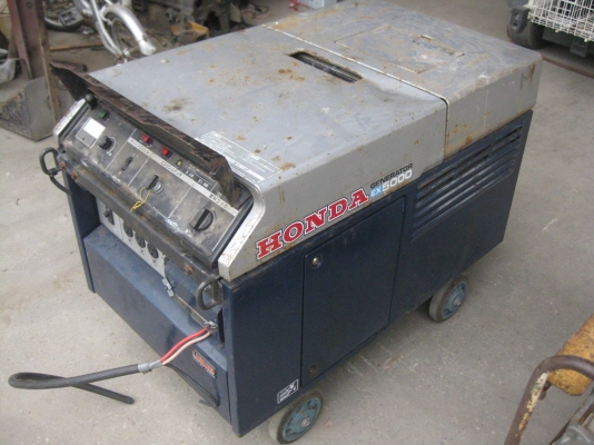 ขายเครื่องไฟ HONDA GENERATOR EX5000 5.0KVA พร้อมใช้งาน ขายเครื่องไฟ HONDA GENERATOR EX5000 5.0KVA พร้อมใช้งาน