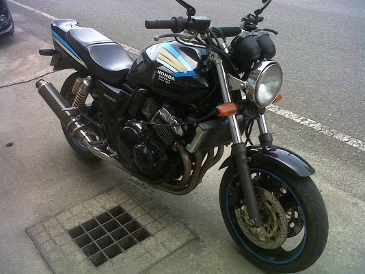 จบแล้วครับ ปิดที่ราคา 80,000 ถ้วน ขอบคุณพี่จากภูเก็ตน่ะครับ