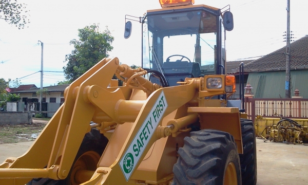 ขาย WA100-1  จากญี่ปุ่นแท้  เซอร์ วิส ครบ  จากศูนย์ โคมัสสุ พร้อม เล่ม ทะเบียน จัดไฟแนนท์ ได้   0856177640  กฤต ลำปาง