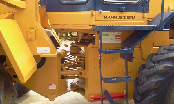 ขาย WA100-1  จากญี่ปุ่นแท้  เซอร์ วิส ครบ  จากศูนย์ โคมัสสุ พร้อม เล่ม ทะเบียน จัดไฟแนนท์ ได้   0856177640  กฤต ลำปาง