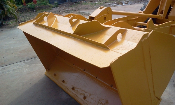 ขาย WA100-1  จากญี่ปุ่นแท้  เซอร์ วิส ครบ  จากศูนย์ โคมัสสุ พร้อม เล่ม ทะเบียน จัดไฟแนนท์ ได้   0856177640  กฤต ลำปาง