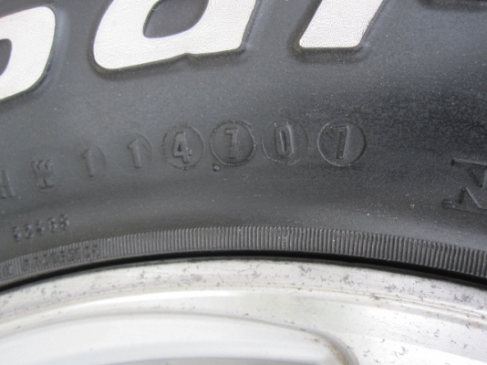 แม็ก 15 ยาง BF 31 AT