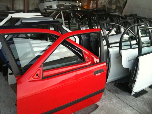 ขายประตู BMW-ES-JAZZ-MISSU-NISSAN.s13หลายยี่ห้อ