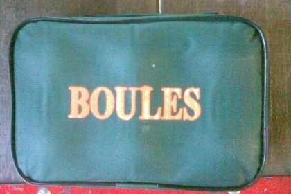 ชุดเปตอง 6 ลูก พร้อมแก่นและกระเป๋าครับสภาพดีครับสวยๆพร้อมใช้ครับน้ำหนักประมาณ 5 กิโลครับเบิกใหม่เกือบ 3 พันครับ ได้มา ชุดเปตอง 6 ลูก พร้อมแก่นและกระเป๋าครับสภาพดีครับสวยๆพร้อมใช้ครับน้ำหนักประมาณ 5 กิโลครับเบิกใหม่เกือบ 3 พันครับ ได้มา