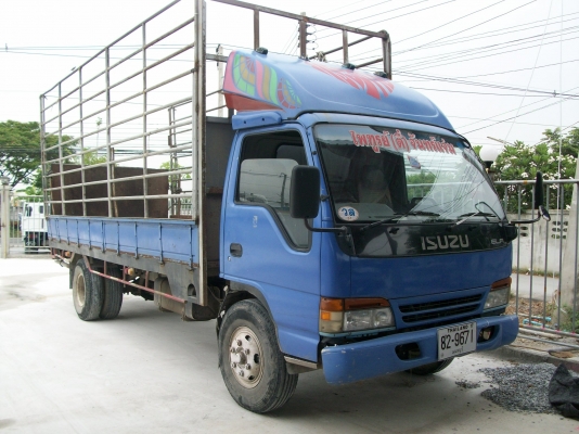 มาอีกแล้วครับ 6ล้อ