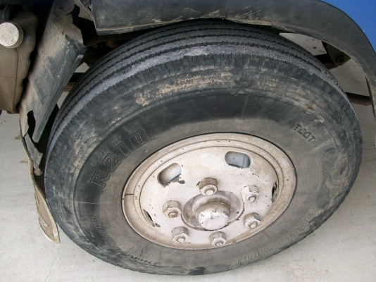 มาอีกแล้วครับ 6ล้อ