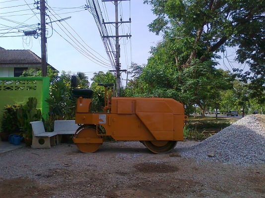 ขายด่วน..รถอัดสั่นสะเทือน KOMATSU JV25 บดอัดได้แรง ทำงานไว ได้งานมาก เครื่องดี ระบบการทำงานดี ครบ ประหยัดน้ำมัน รถสวยแน่น พร้อมใช้งาน.