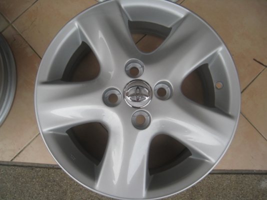 ขายล้อแม็กเดิม Toyota vios 15"x5.5" et45 4รู100 (081-3747940)