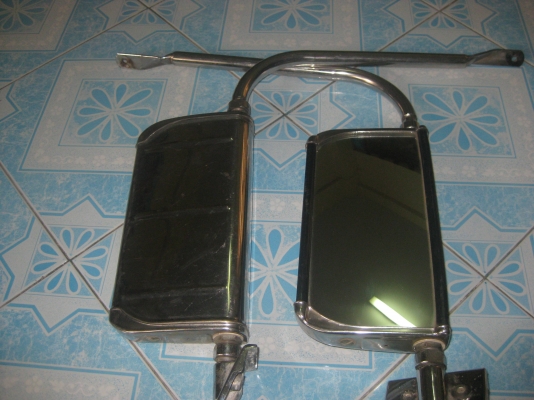 ขายกระจกมองข้างเป็นสแตนเลส สวยๆ หนึ่งคู่ครับ