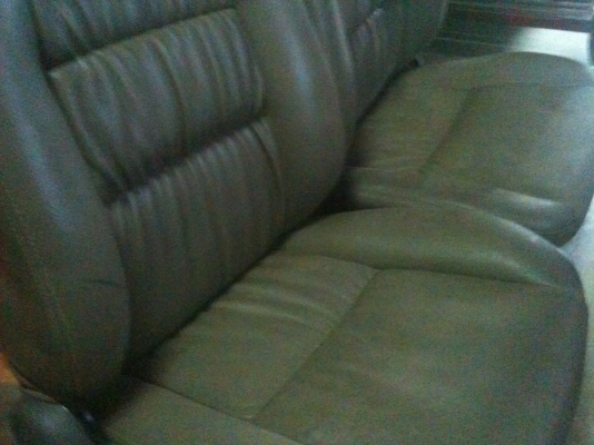 ขายเบาะ TFR มังกร สภาพสวยๆ 3500