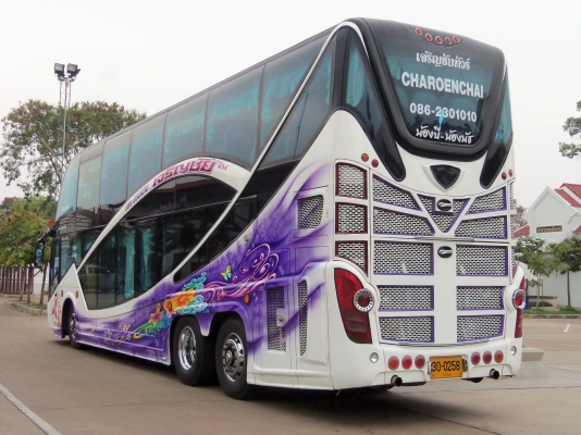 ขายบัสแอร์8ล้อ2ชั้นคลัทซี ช่วงล่าง+เครื่อง MITSUBISHI 10 น็อตแท้