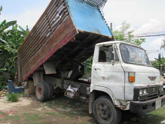 ขาย HINO KM310 6ล้อดั๊มเกษตร 100แรงม้า ปี79. ขาย HINO KM310 6ล้อดั๊มเกษตร 100แรงม้า ปี79.