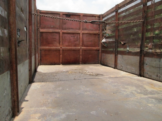 ขาย HINO KM310 6ล้อดั๊มเกษตร 100แรงม้า ปี79. ขาย HINO KM310 6ล้อดั๊มเกษตร 100แรงม้า ปี79.