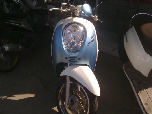 ขายมอเตอร์ไซค์ scoopy-i สีฟ้า ปลายปี2010 เดิมๆมือเดียว