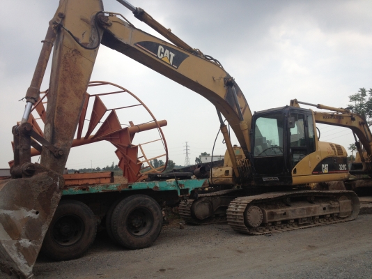 ขายรถแบคโฮ 320C ญีปุ่น สภาพดีพร้อมใช้