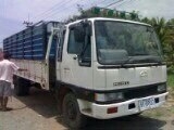 ขาย6ล้อช่วงยาว "สมอเงิน" HINO FD 185 เครื่องHO7C 185HP แห้งดีไม่เยิ้ม ช่วงล่างแน่นคัสซีสวย กระบะยาว6.0ม.คอกเหล็ก แข็งแรงไม่ผุไม่หัก ยาง8.25ดี6เส้น หัวบาง ภายในสวย แอร์ คอนโซลครบ พ.พาวเวอร์ เบรคทริฟฟี่ พร้อมใช้พร้อมลุยงาน ราคาต่อรองได้ครับ