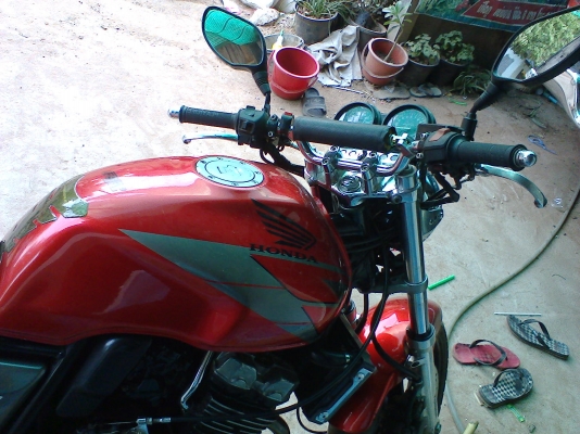 มารับเองลดเลยสุดๆขาย  cb400 ปี95 สพม. ขายถูกๆ 60,000บาท