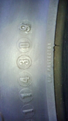 ยาง  BFall 265-70-16 ปี 09