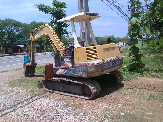 ขายด่วน..รถแบคโฮ ยันม่าร์ YB 451 UZ แบคโฮสวย เก่าญี่ปุ่นแท้ มีใบอินวอยล์.