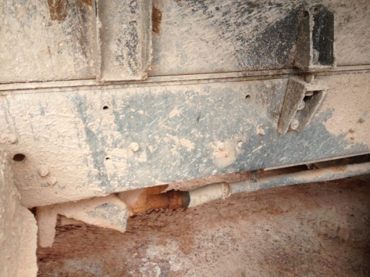 รถมิตซู 10 ล้อดั๊ม FN527 - TD  195 แรงม้า  สนใจติดต่อ 081 - 6079515